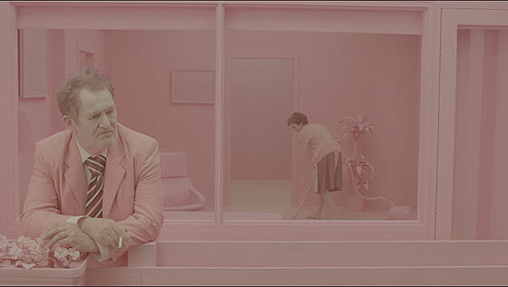 layout image (to proper size of the container)