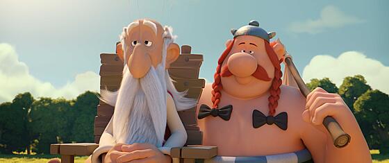 layout image (to proper size of the container)