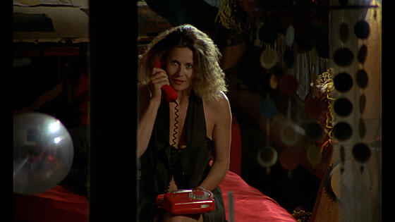 layout image (to proper size of the container)