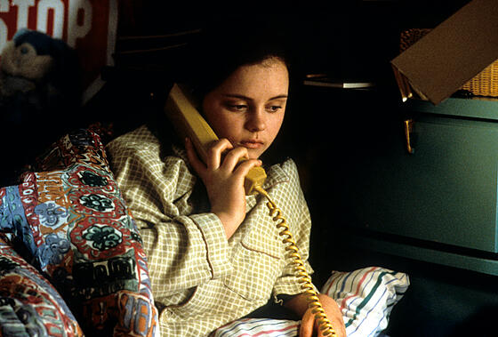 layout image (to proper size of the container)