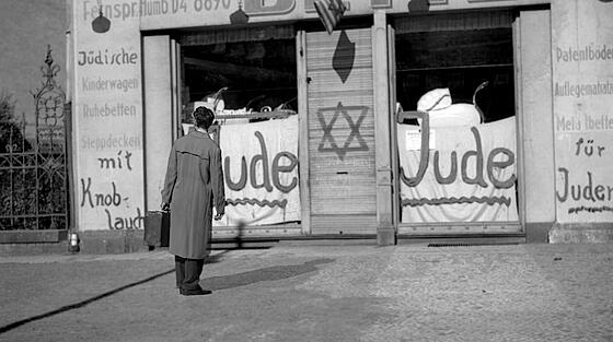 layout image (to proper size of the container)