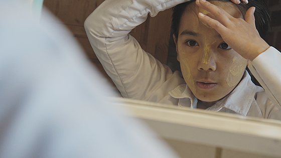 layout image (to proper size of the container)