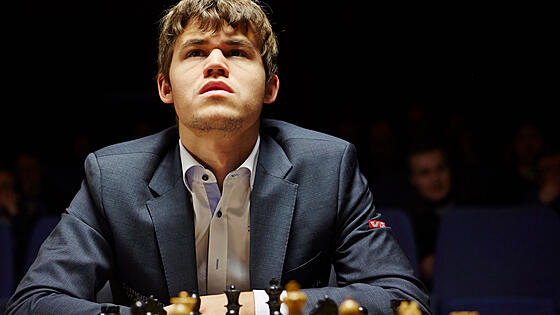 layout image (to proper size of the container)