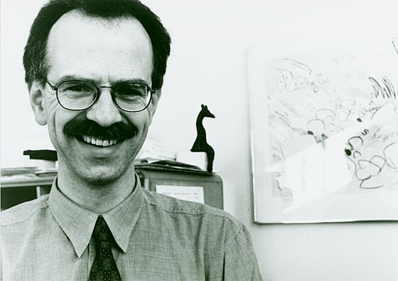 layout image (to proper size of the container)