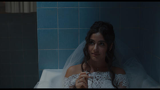 layout image (to proper size of the container)