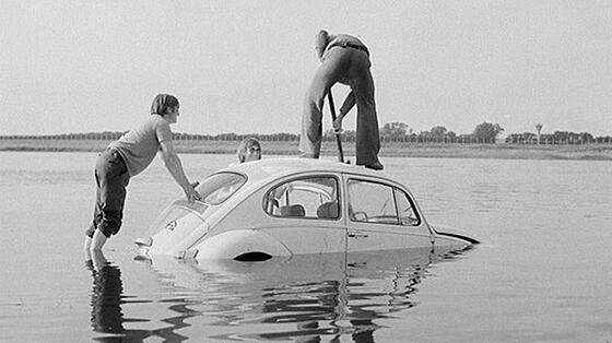 layout image (to proper size of the container)