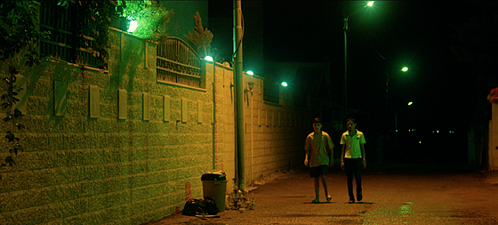 layout image (to proper size of the container)