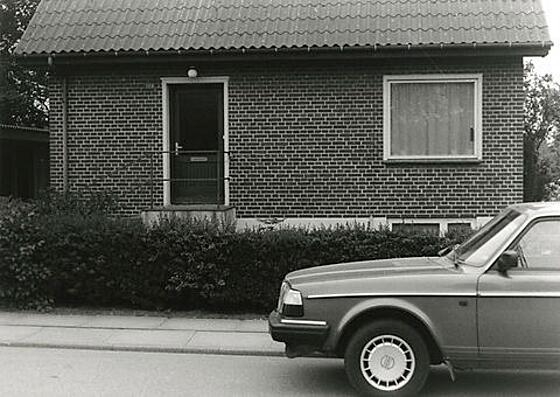 layout image (to proper size of the container)