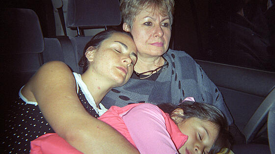 layout image (to proper size of the container)