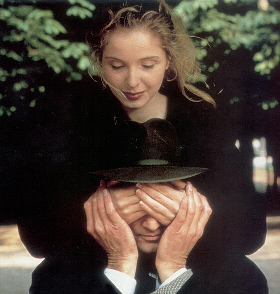 layout image (to proper size of the container)