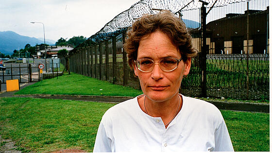 layout image (to proper size of the container)