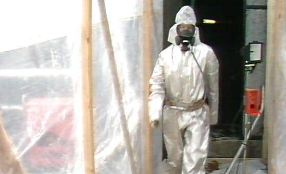 layout image (to proper size of the container)