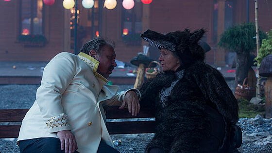 layout image (to proper size of the container)