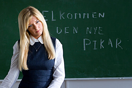 layout image (to proper size of the container)