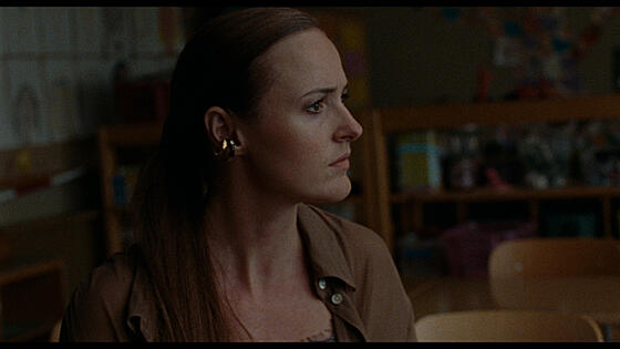 layout image (to proper size of the container)