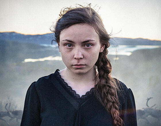 layout image (to proper size of the container)