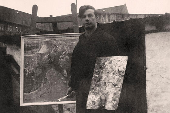 layout image (to proper size of the container)