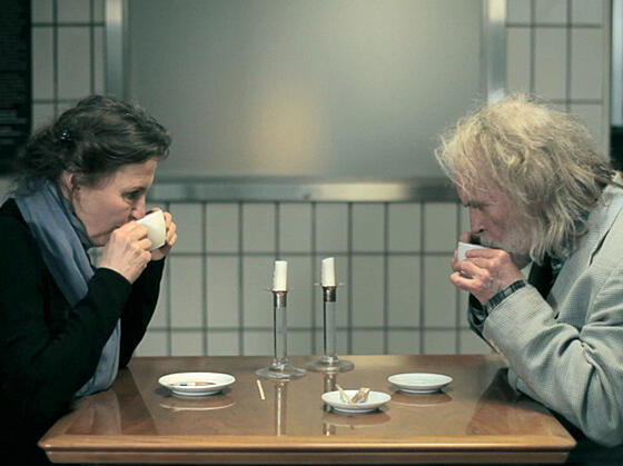 layout image (to proper size of the container)