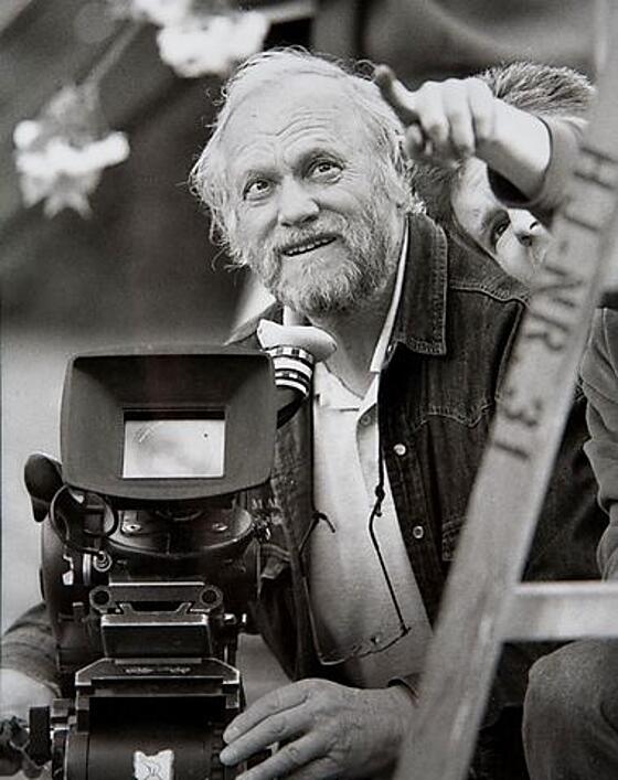 layout image (to proper size of the container)