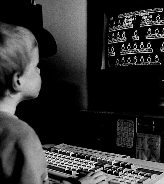 layout image (to proper size of the container)