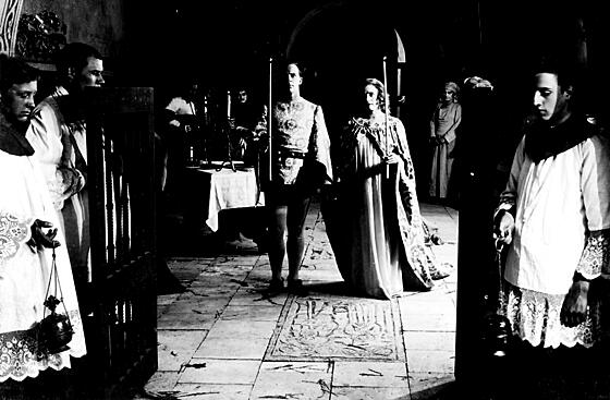 layout image (to proper size of the container)