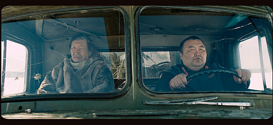 layout image (to proper size of the container)