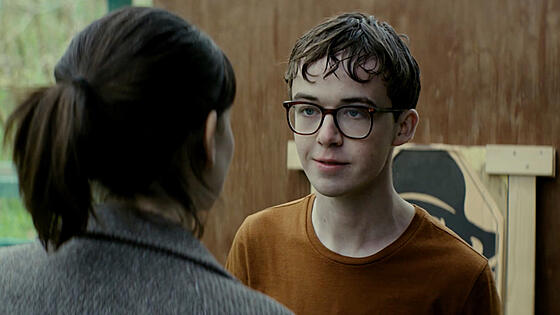 layout image (to proper size of the container)