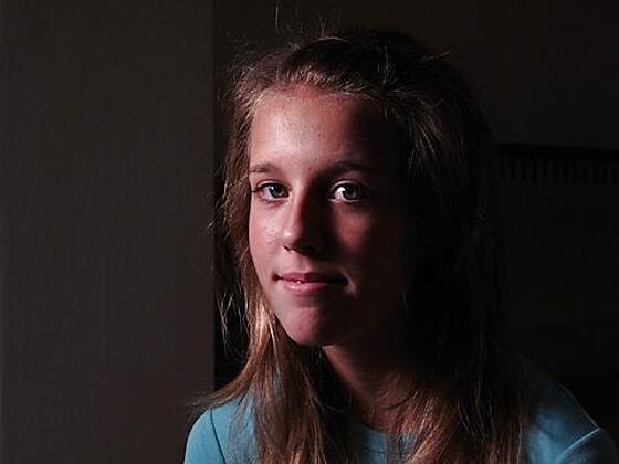 layout image (to proper size of the container)