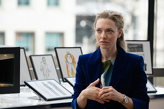 layout image (to proper size of the container)