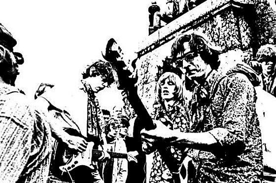 layout image (to proper size of the container)