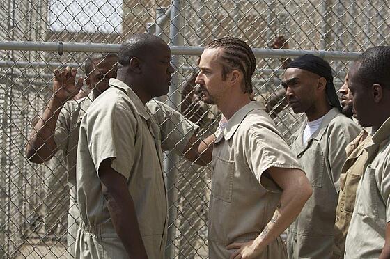 layout image (to proper size of the container)