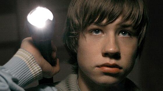 layout image (to proper size of the container)